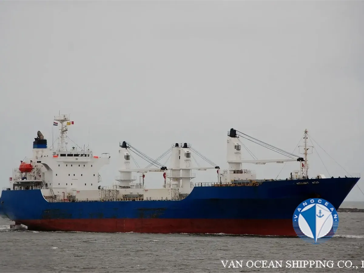 Kapal peti sejuk untuk dijual