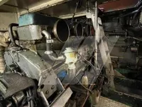 Kapal restoran untuk dijual