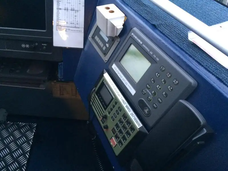 Kapal pelayaran untuk dijual