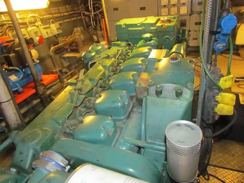 Kapal tunda untuk dijual
