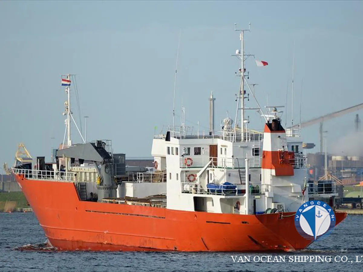 Kapal peti sejuk untuk dijual