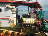 Kapal kerja untuk dijual