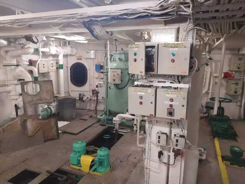 Kapal tunda untuk dijual