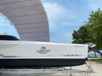 Kapal pelayaran untuk dijual