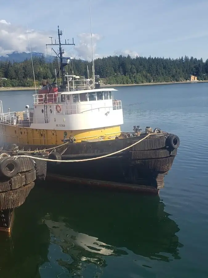 Kapal tunda untuk dijual