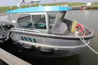 Kapal pelayaran untuk dijual