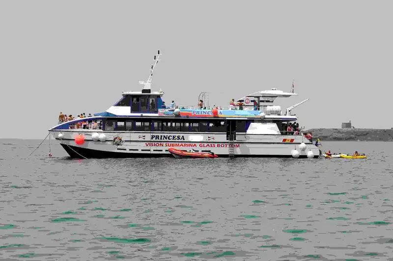 Kapal layar untuk dijual