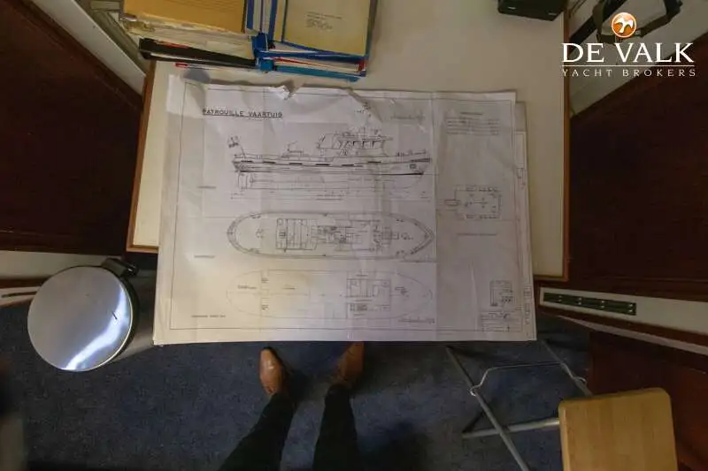 Kapal rondaan untuk dijual