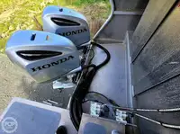 Kapal layar untuk dijual