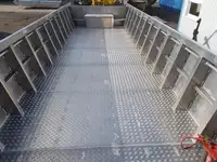 Kapal pendaratan, tangki untuk dijual