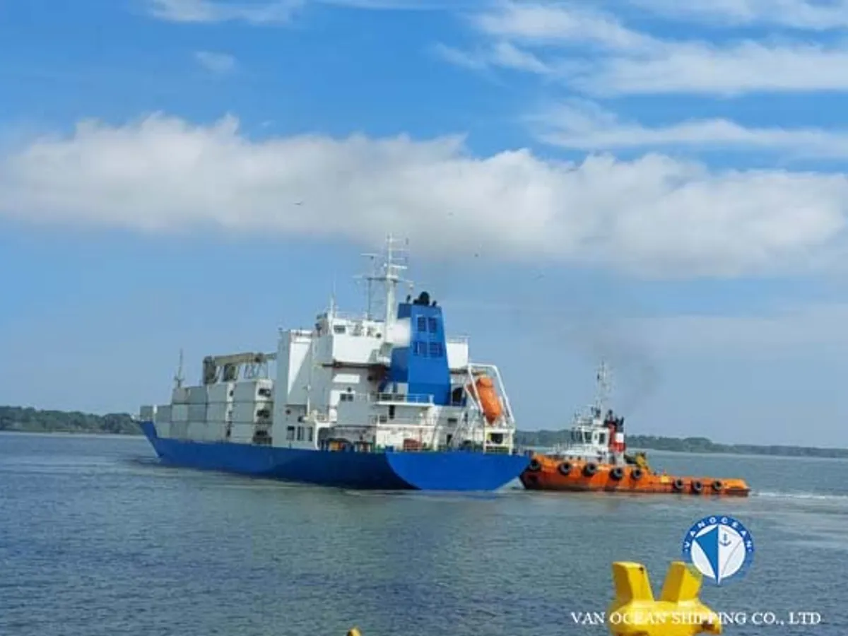 Kapal peti sejuk untuk dijual
