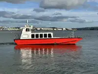 Kapal feri untuk jualan