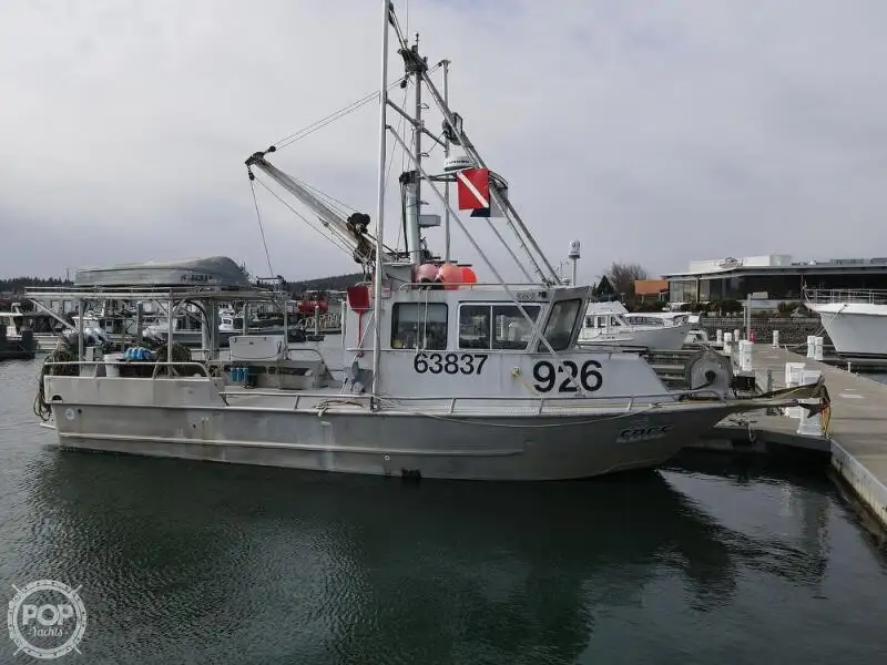 Kapal penyelamat untuk dijual