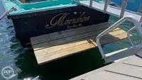 Kapal pelayaran untuk dijual