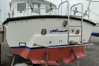 Kapal kerja untuk dijual