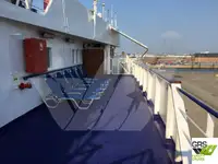 Kapal pelayaran untuk dijual