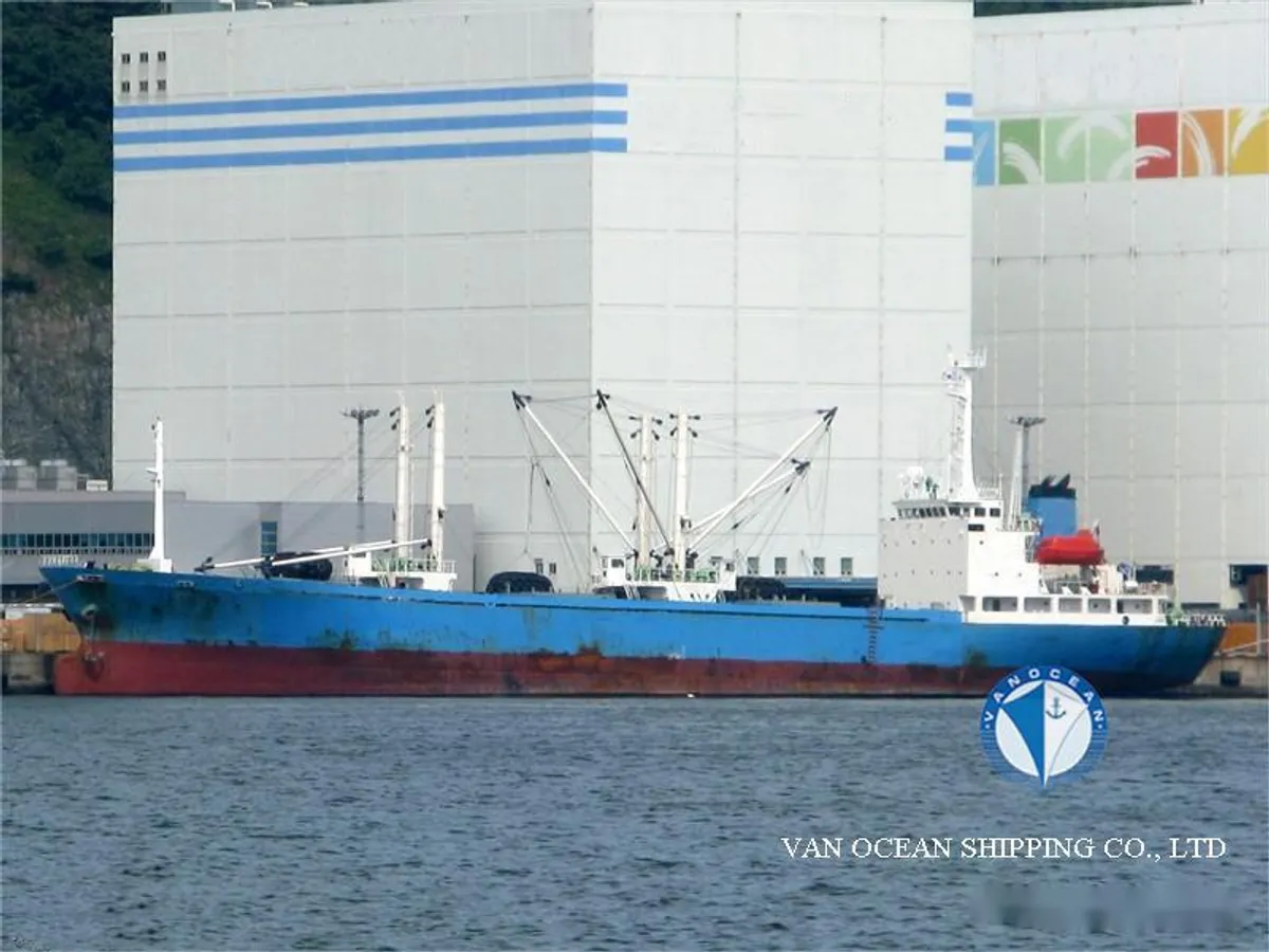 Kapal peti sejuk untuk dijual