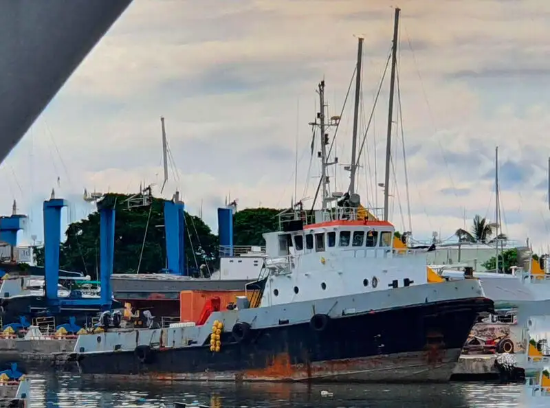 Kapal tunda untuk dijual
