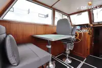 Kapal rondaan untuk dijual
