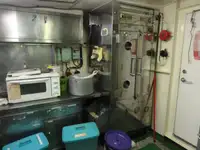 Kapal bekalan untuk dijual
