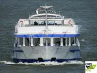 Kapal pelayaran untuk dijual