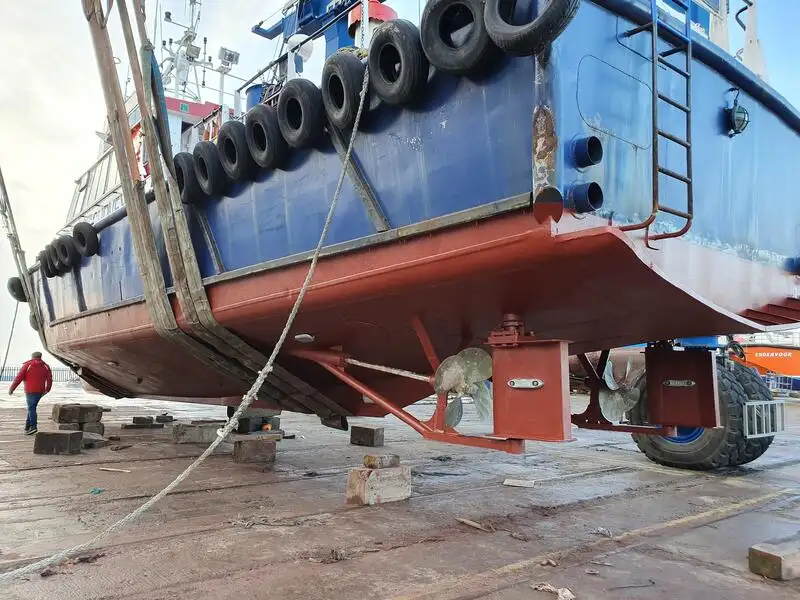 Kapal rondaan untuk dijual