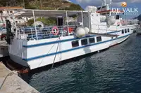 Kapal feri untuk dijual