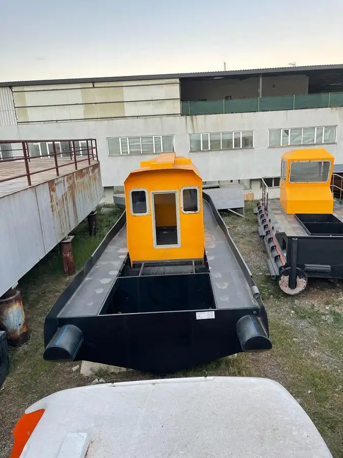 Kapal tunda untuk dijual