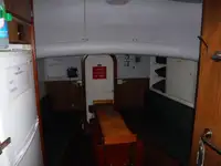 Kapal tinjauan untuk dijual