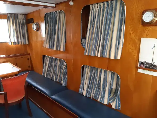 Kapal pukat untuk dijual