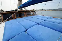Kapal penumpang untuk dijual