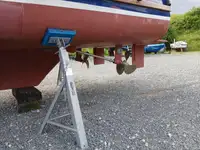 Kapal kerja untuk dijual
