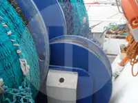 Kapal pukat tunda untuk dijual