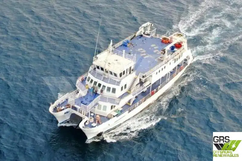 Kapal penumpang untuk dijual