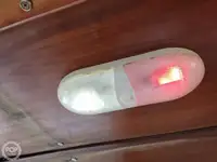 Kapal penyelamat untuk dijual