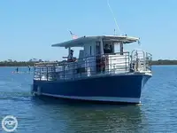 Kapal pelayaran untuk dijual