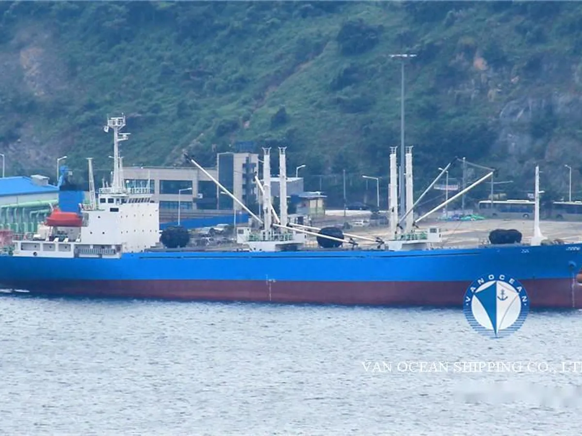Kapal peti sejuk untuk dijual