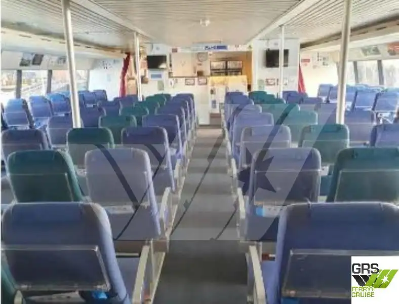 Kapal pelayaran untuk dijual