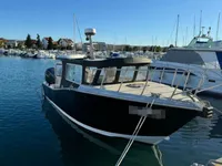 Kapal kerja untuk dijual