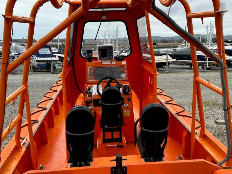 Kapal getah kaku untuk dijual