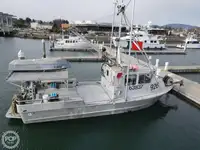 Kapal penyelamat untuk dijual