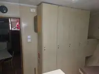 Kapal tinjauan untuk dijual