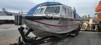 Kapal kerja untuk dijual