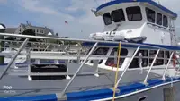Kapal feri untuk jualan