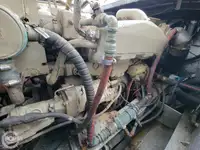Kapal penyelamat untuk dijual
