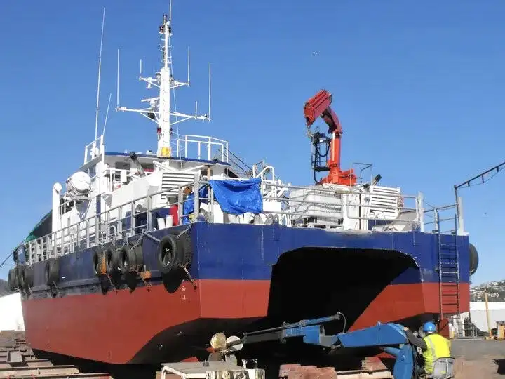 Kapal layar untuk dijual