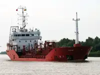 Oil/Chemical tanker untuk jualan