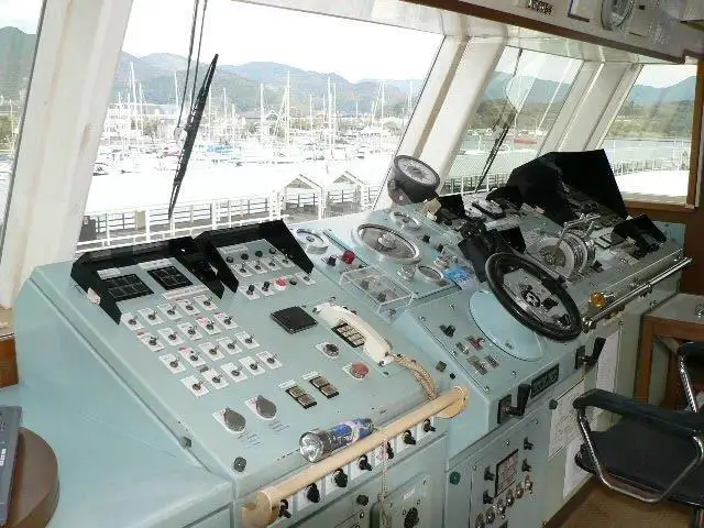 Kapal layar untuk dijual