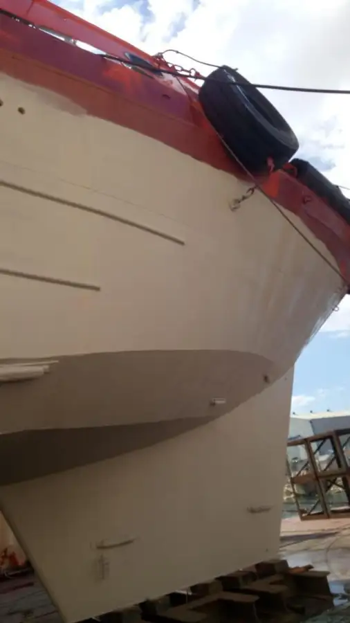 Kapal tunda untuk dijual