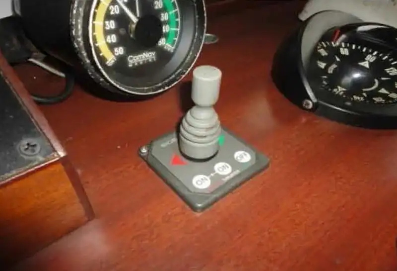 Kapal pandu untuk dijual